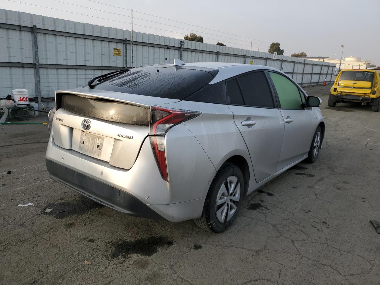 JTDKARFUXJ3063868 TOYOTA PRIUS 2018