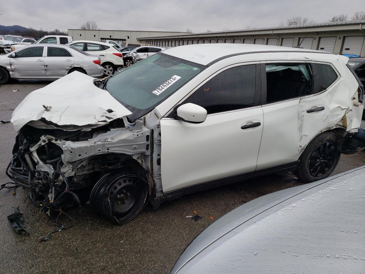KNMAT2MT8GP613061 NISSAN ROGUE 2016
