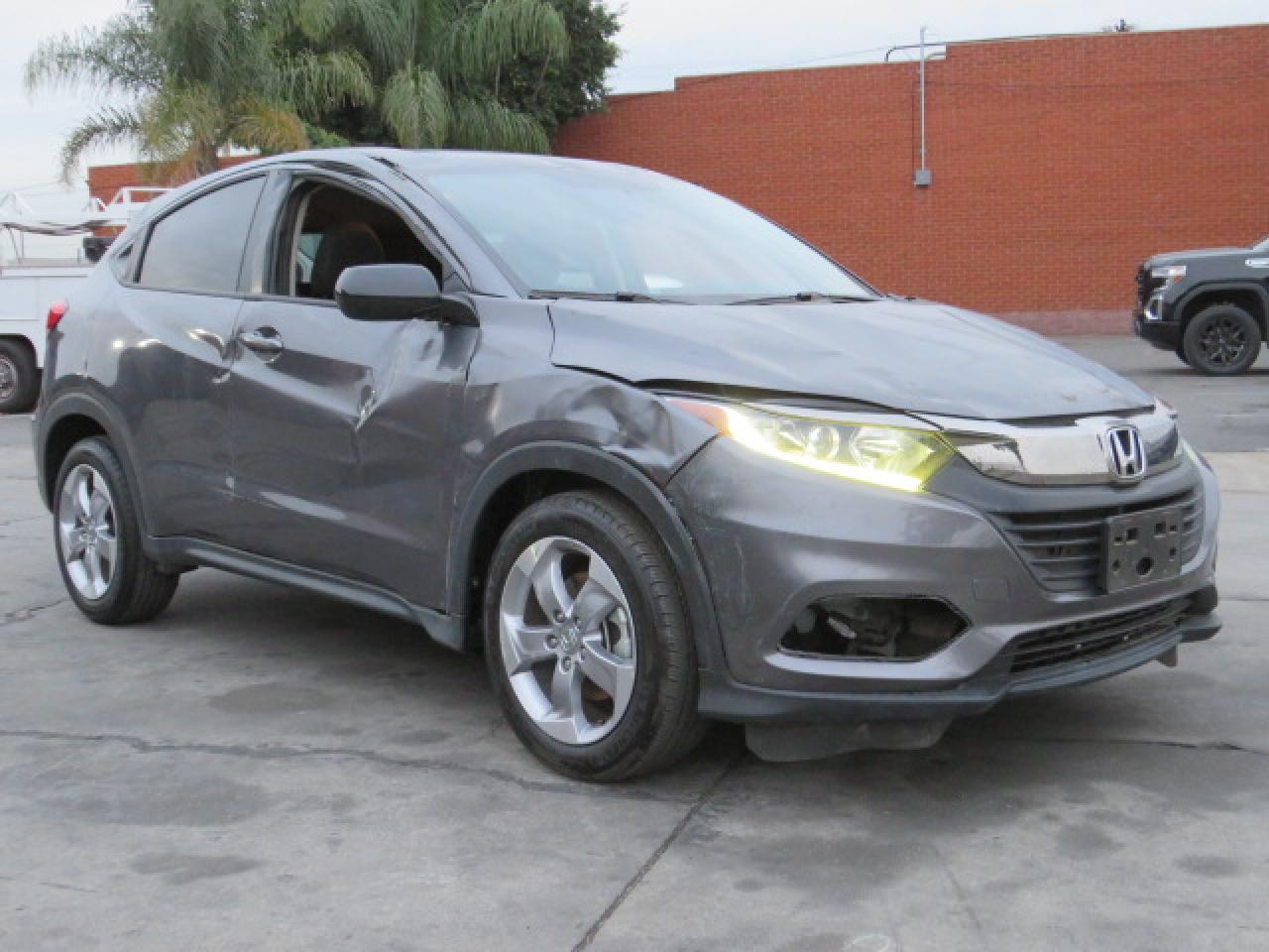 2020 HONDA HR-V LX  (VIN: 3CZRU5H35LM708425)