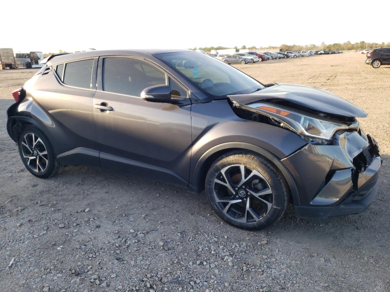 JTNKHMBX3K1027656 TOYOTA C-HR 2019
