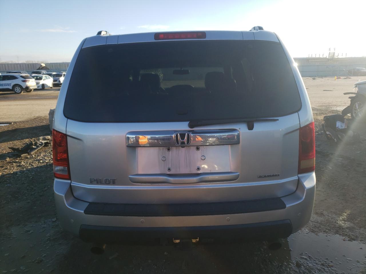 5FNYF3H84AB010255 2010 Honda Pilot Touring