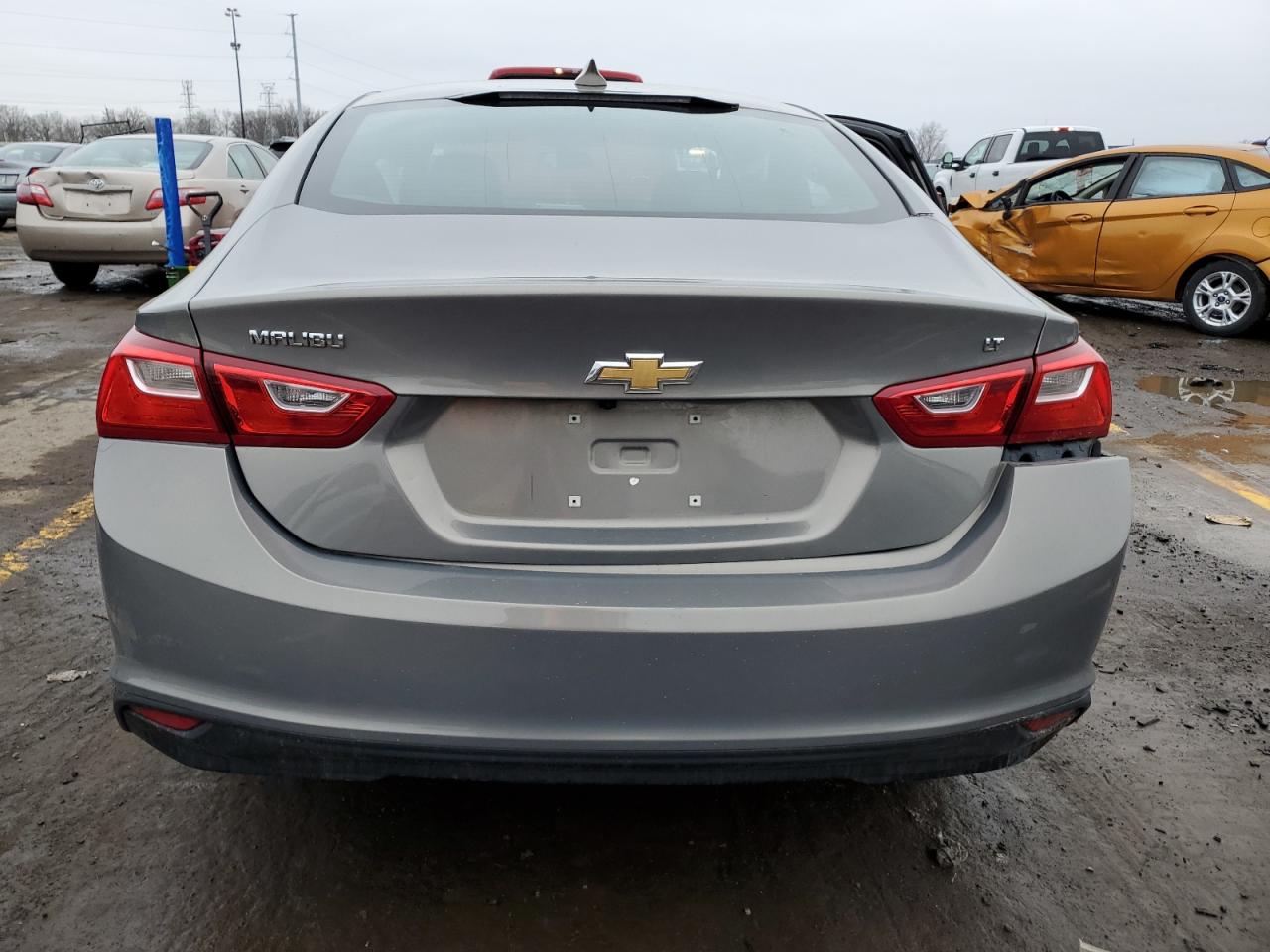 1G1ZD5ST1JF200165 CHEVROLET MALIBU 2018