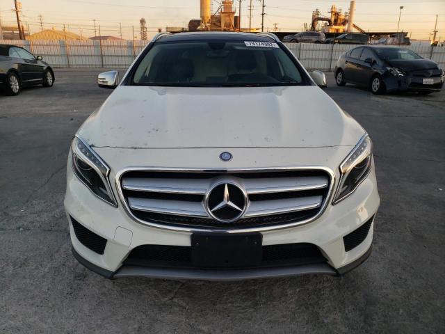 2015 MERCEDES-BENZ GLA WDCTG4GB0FJ052278