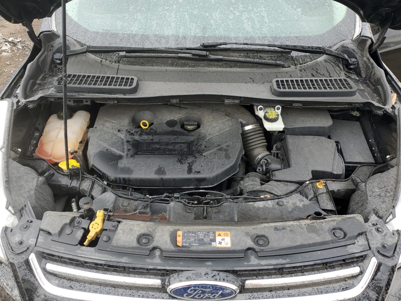 1FMCU0J98GUA15147 FORD ESCAPE 2016