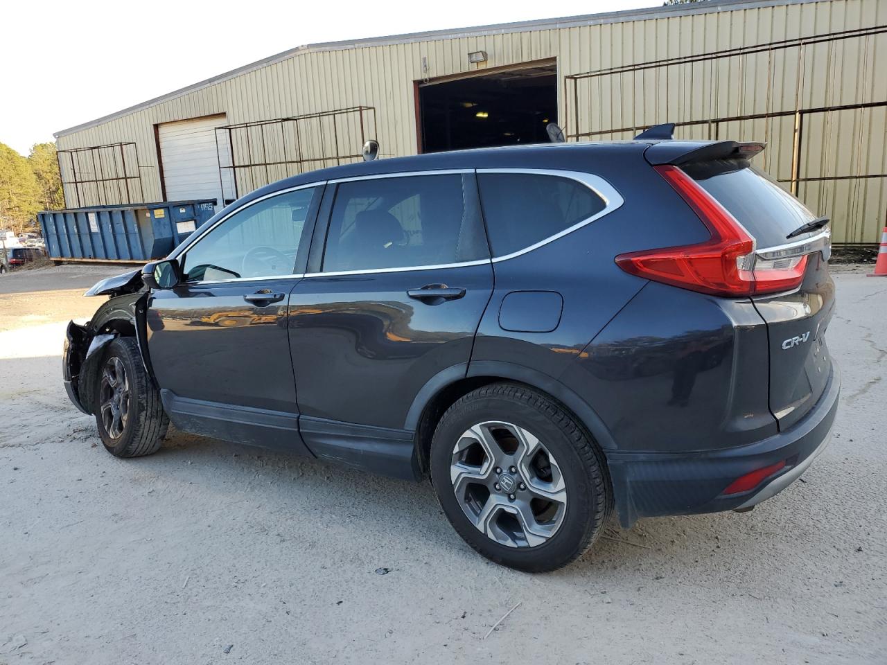7FARW1H83HE008102 HONDA CRV 2017