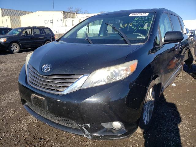 2013 Toyota Sienna XLE