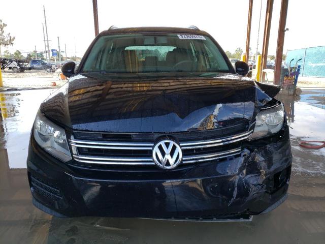 WVGAV7AX4HK045240 | 2017 VOLKSWAGEN TIGUAN S