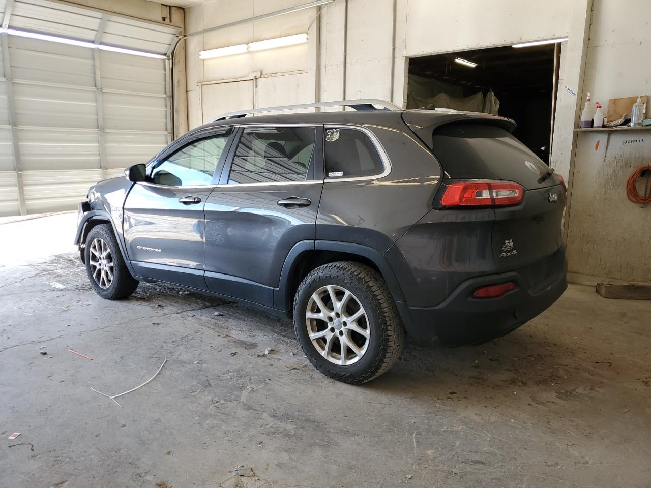 2014 Jeep Cherokee Latitude vin: 1C4PJMCB8EW274969