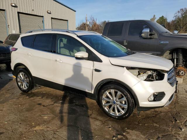 1FMCU0JD8HUA68209 2017 Ford Escape Titanium