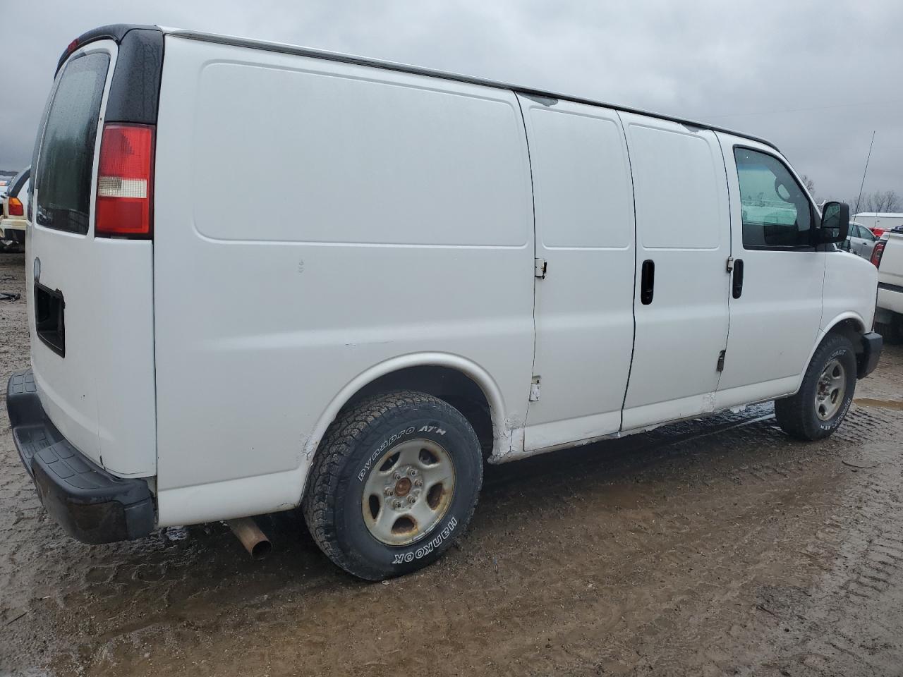 1GCFG15X081114457 2008 Chevrolet Express G1500