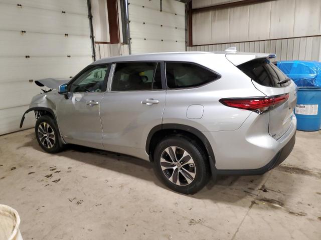 VIN 5TDKBRCH3PS602794 2023 Toyota Highlander, Hybri... no.2