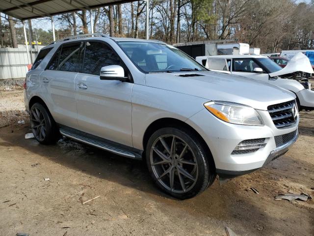 VIN 4JGDA5HB6FA470419 2015 Mercedes-Benz ML-Class, ... no.4