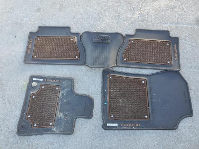 5TFAW5F12HX644327 TOYOTA TUNDRA 2017
