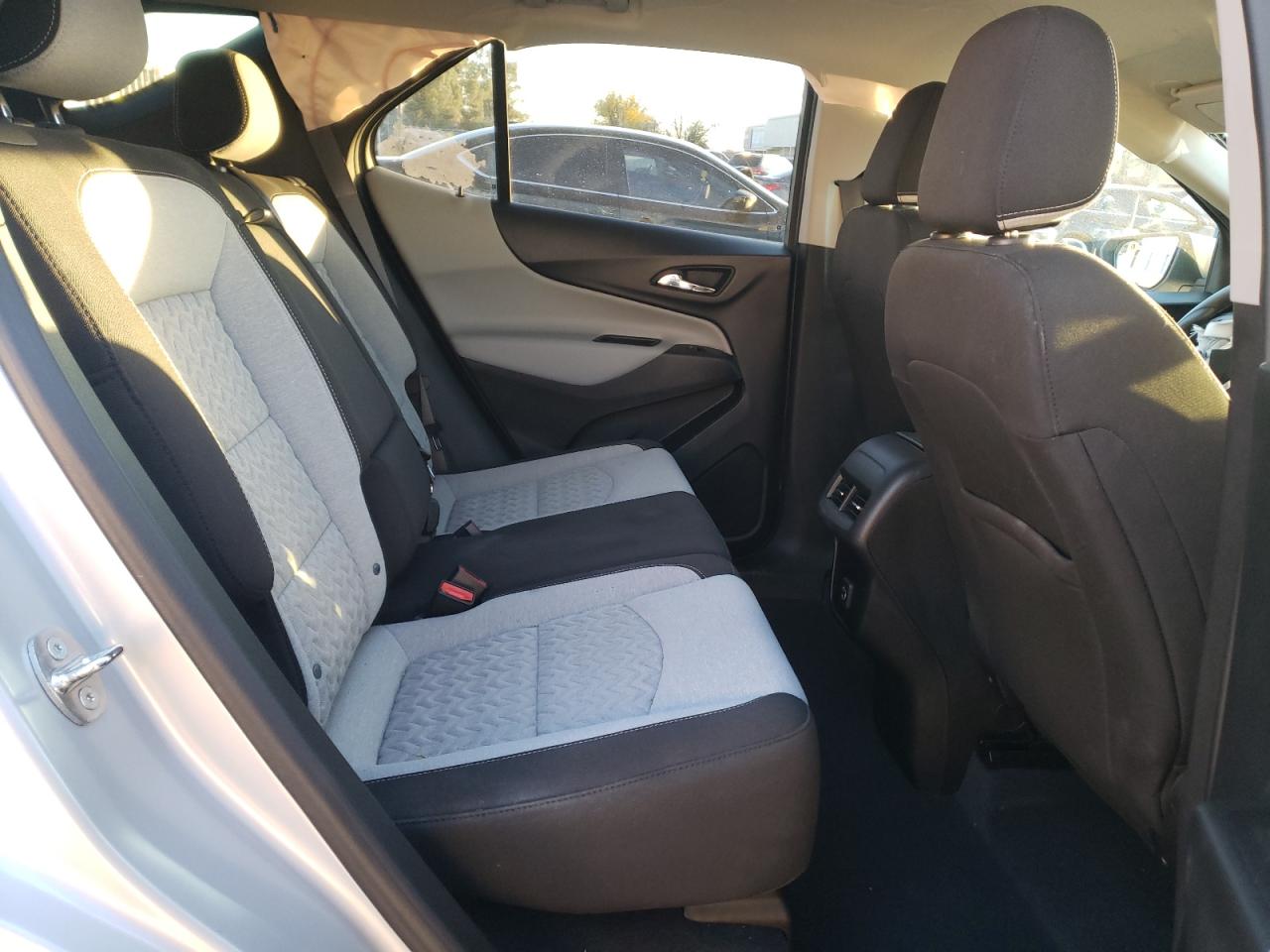 2GNAXTEV6N6110370 CHEVROLET EQUINOX 2022