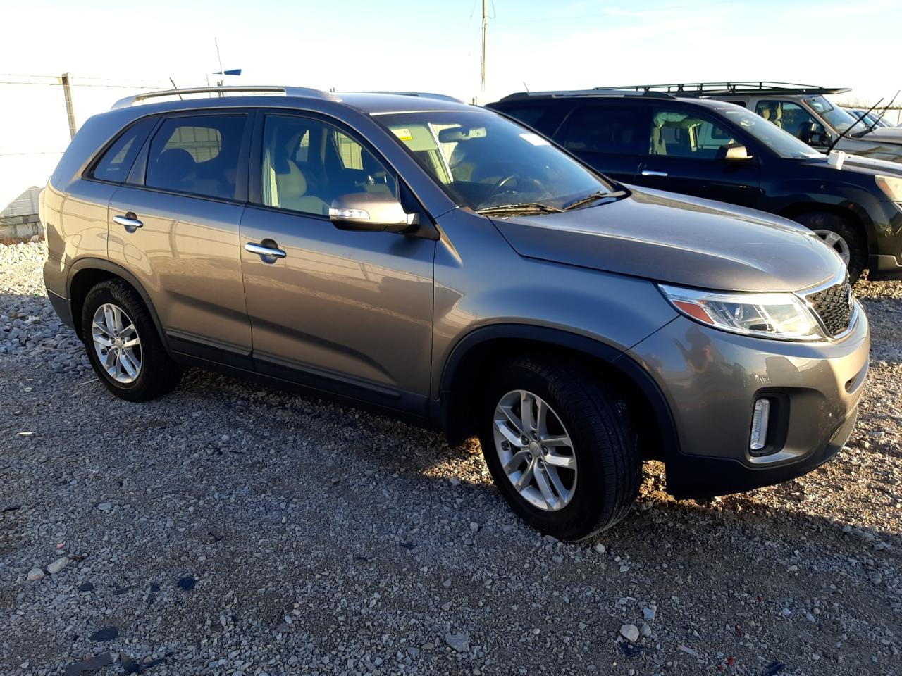 5XYKT3A62FG551828 2015 Kia Sorento Lx