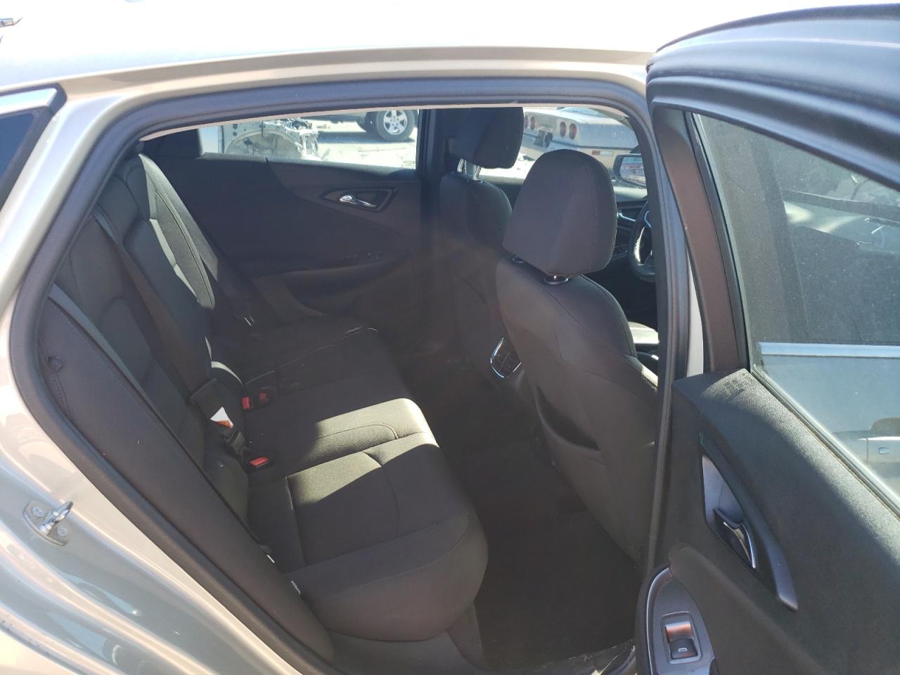 1G1ZE5ST8GF252253 CHEVROLET MALIBU 2016