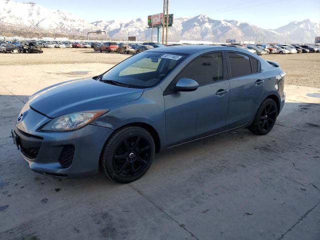 2013 Mazda Mazda3 i