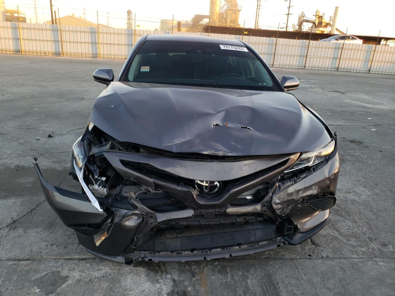 4T1B11HK9JU066022 2018 Toyota Camry L