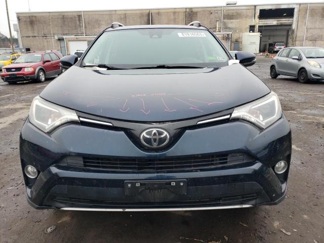 JTMRFREVXHJ170029 | 2017 TOYOTA RAV4 XLE