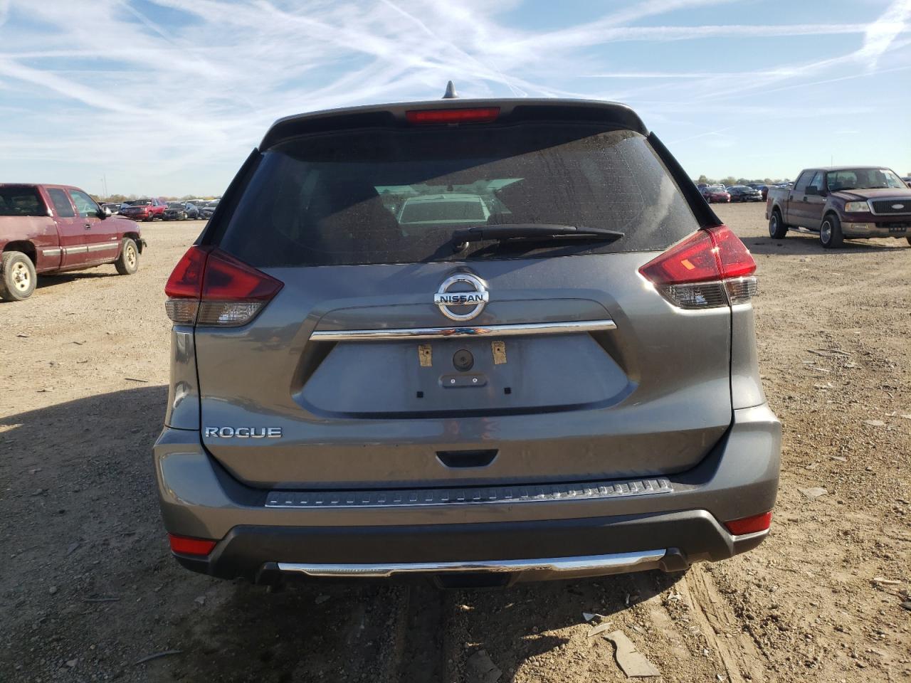 5N1AT2MT9JC752688 NISSAN ROGUE 2018