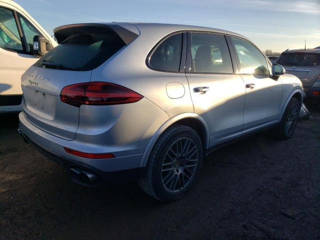 VIN WP1AE2A29HLA71658 2017 Porsche Cayenne, Se Hybr... no.3