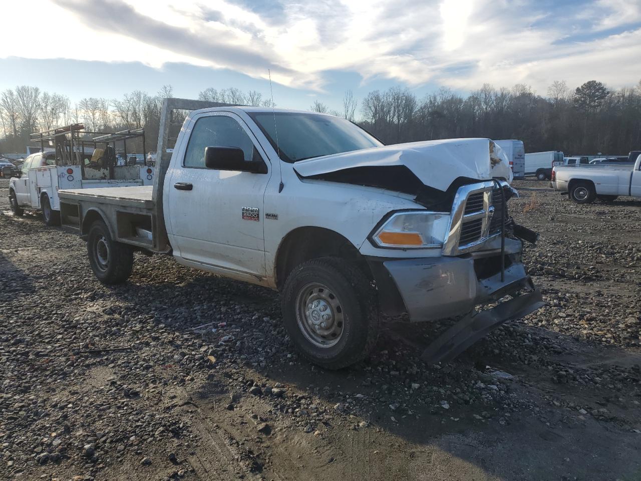 3D7LT2ET7BG527735 2011 Dodge Ram 2500