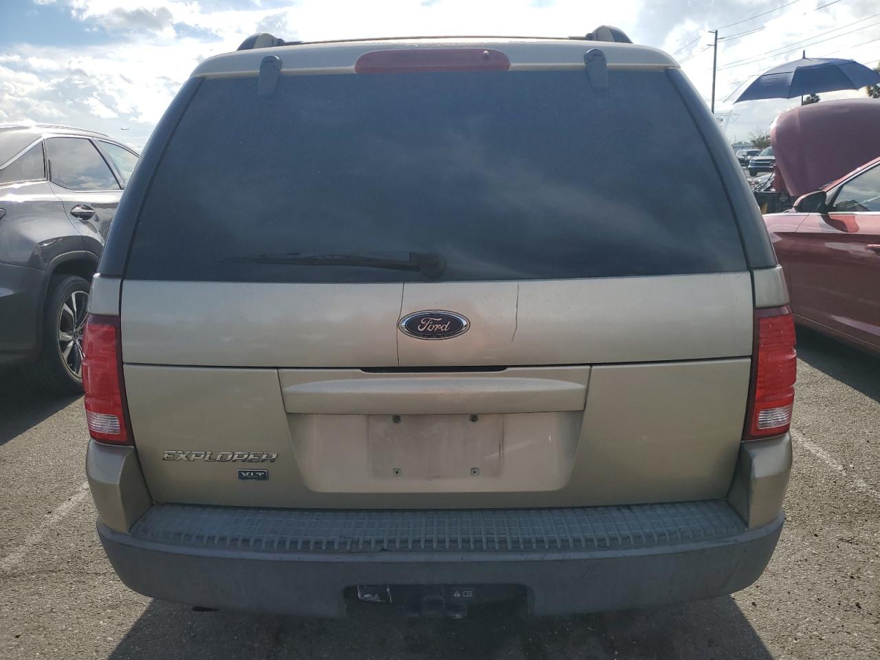 1FMZU63K33ZA54898 2003 Ford Explorer Xlt