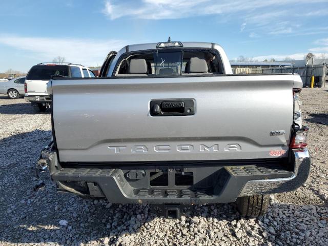 3TMAZ5CN8JM072531 | 2018 TOYOTA TACOMA DOU