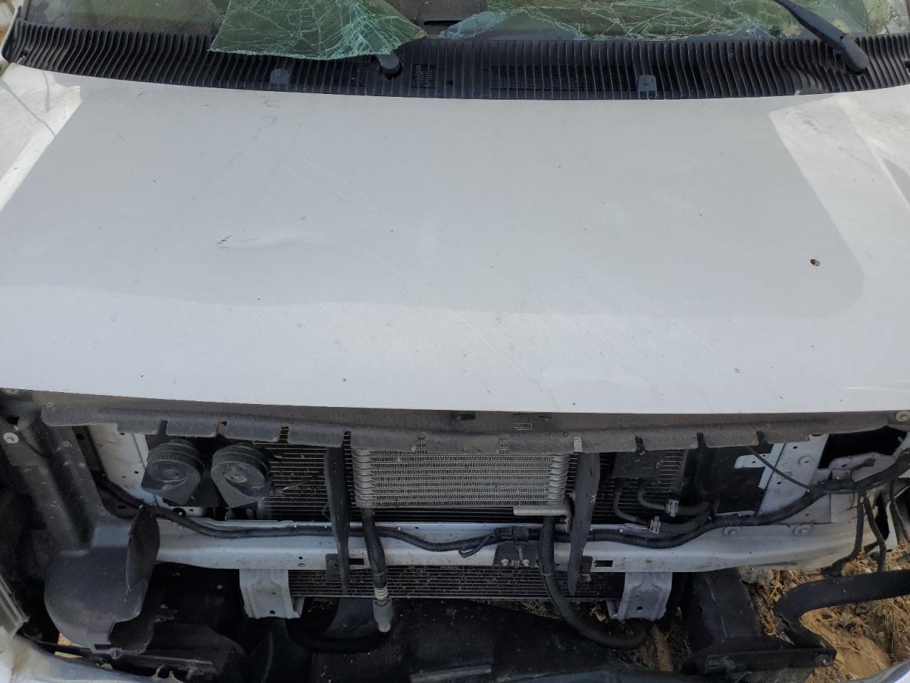 VIN: 1FDXE4FS9HDC05025 2017 FORD ECONOLINE