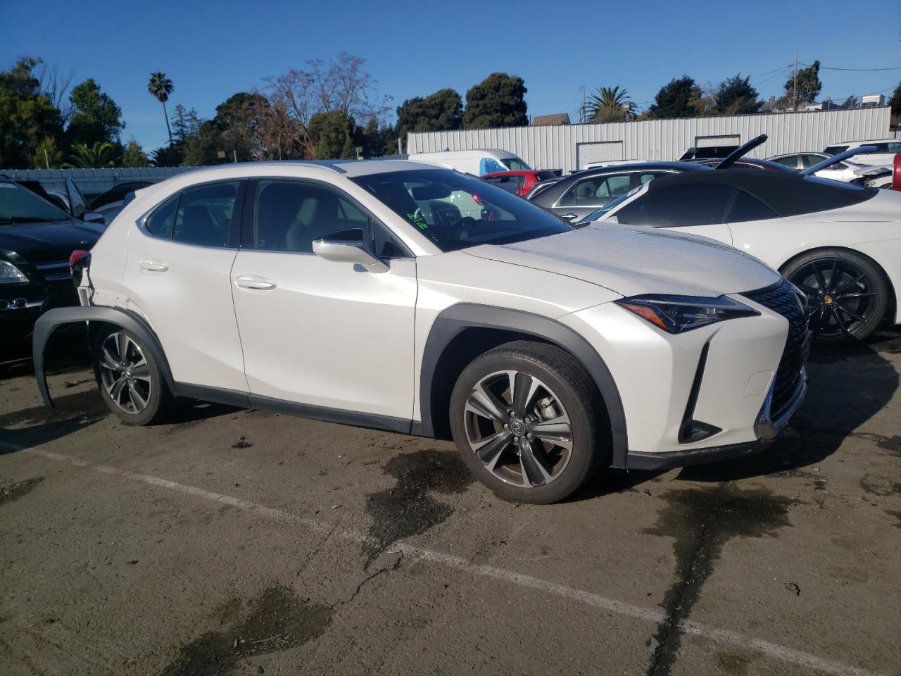 JTHY3JBH4K2018784 2019 Lexus Ux 200