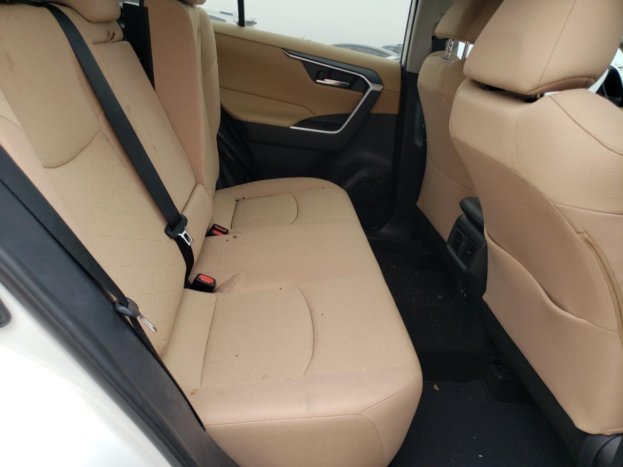 2T3W1RFV3KC015560 TOYOTA RAV4 2019