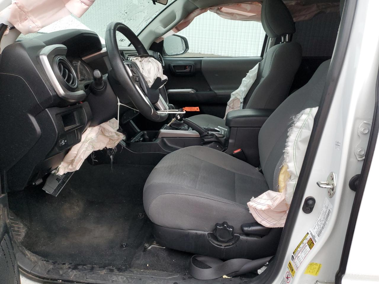 5TFAX5GN8HX081833 TOYOTA TACOMA 2017