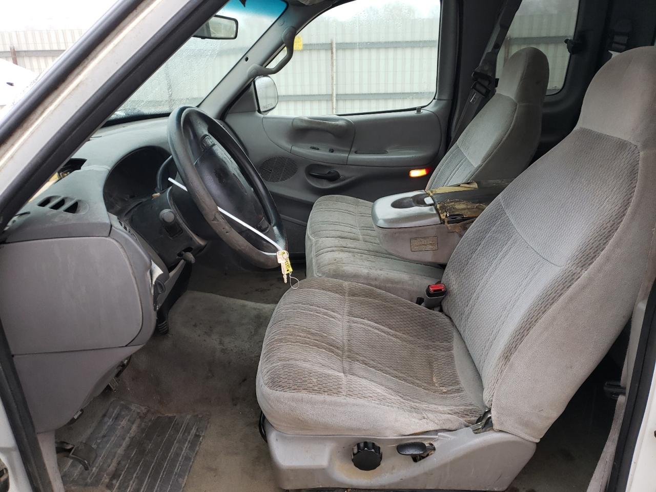 1FTZX1769WNA30774 1998 Ford F150