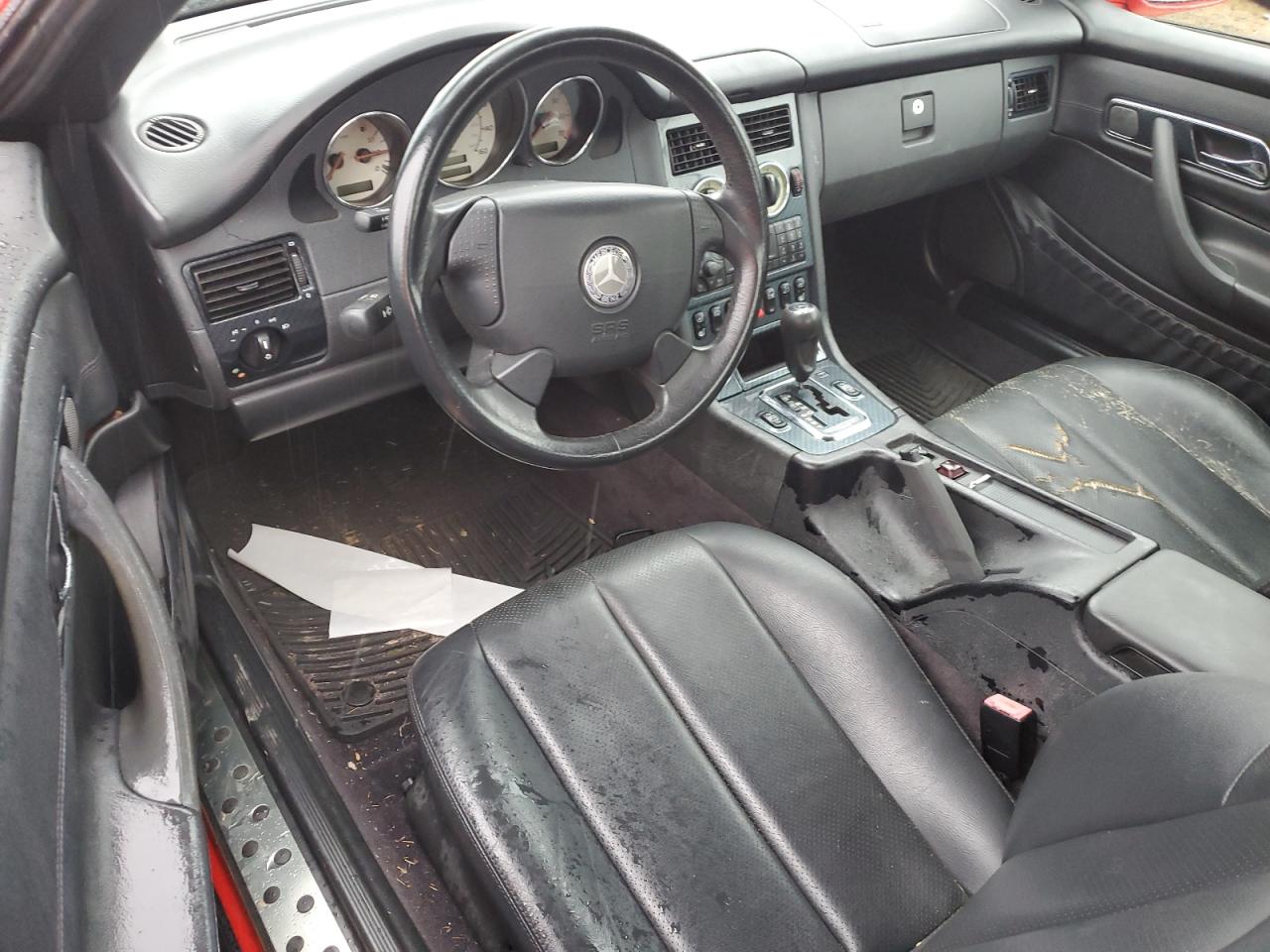 WDBKK47F0YF147530 2000 Mercedes-Benz Slk 230 Kompressor