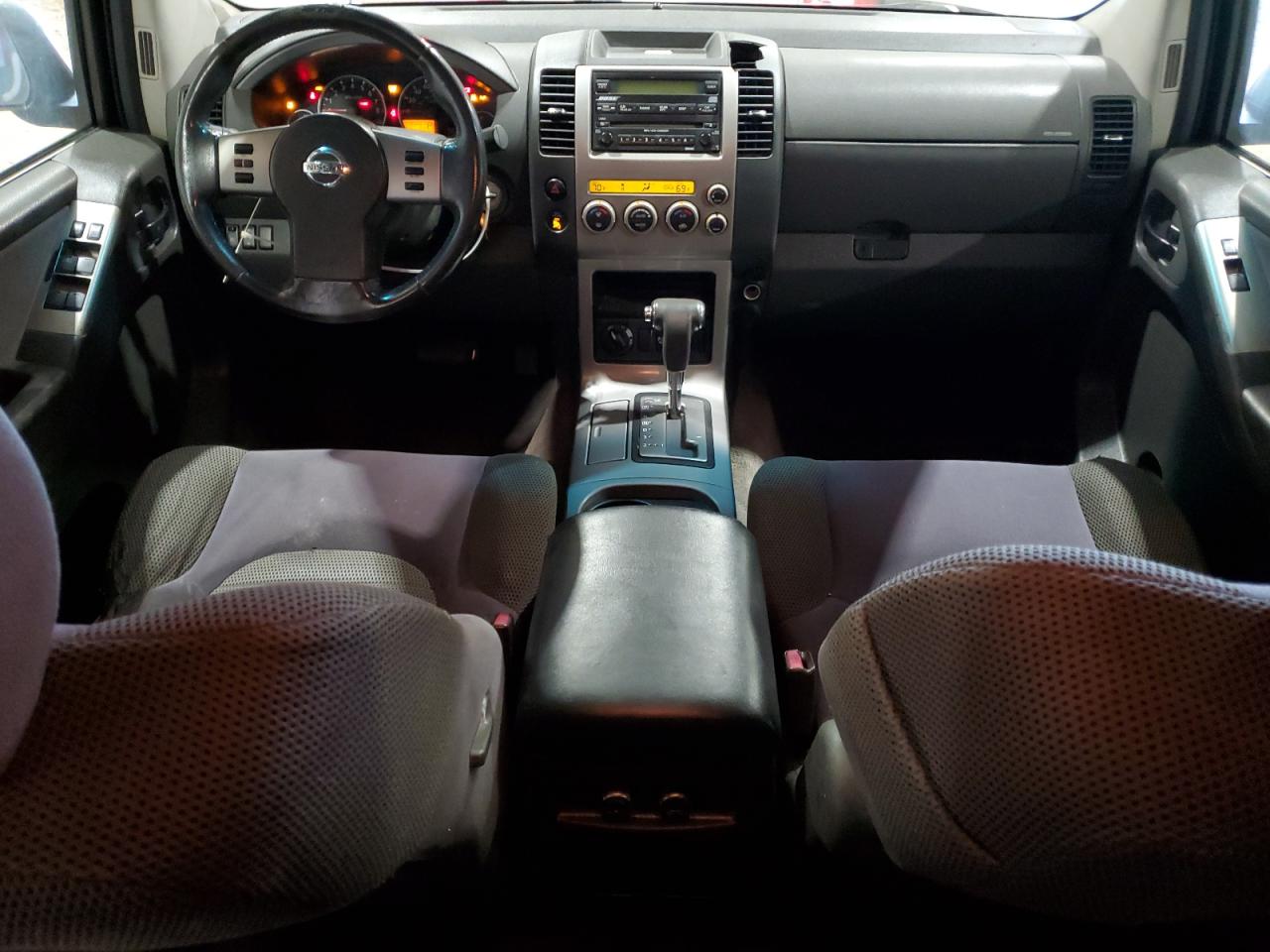 5n1ar18w35c766055 5N1AR18W35C766055 2005 Nissan Pathfinder Le