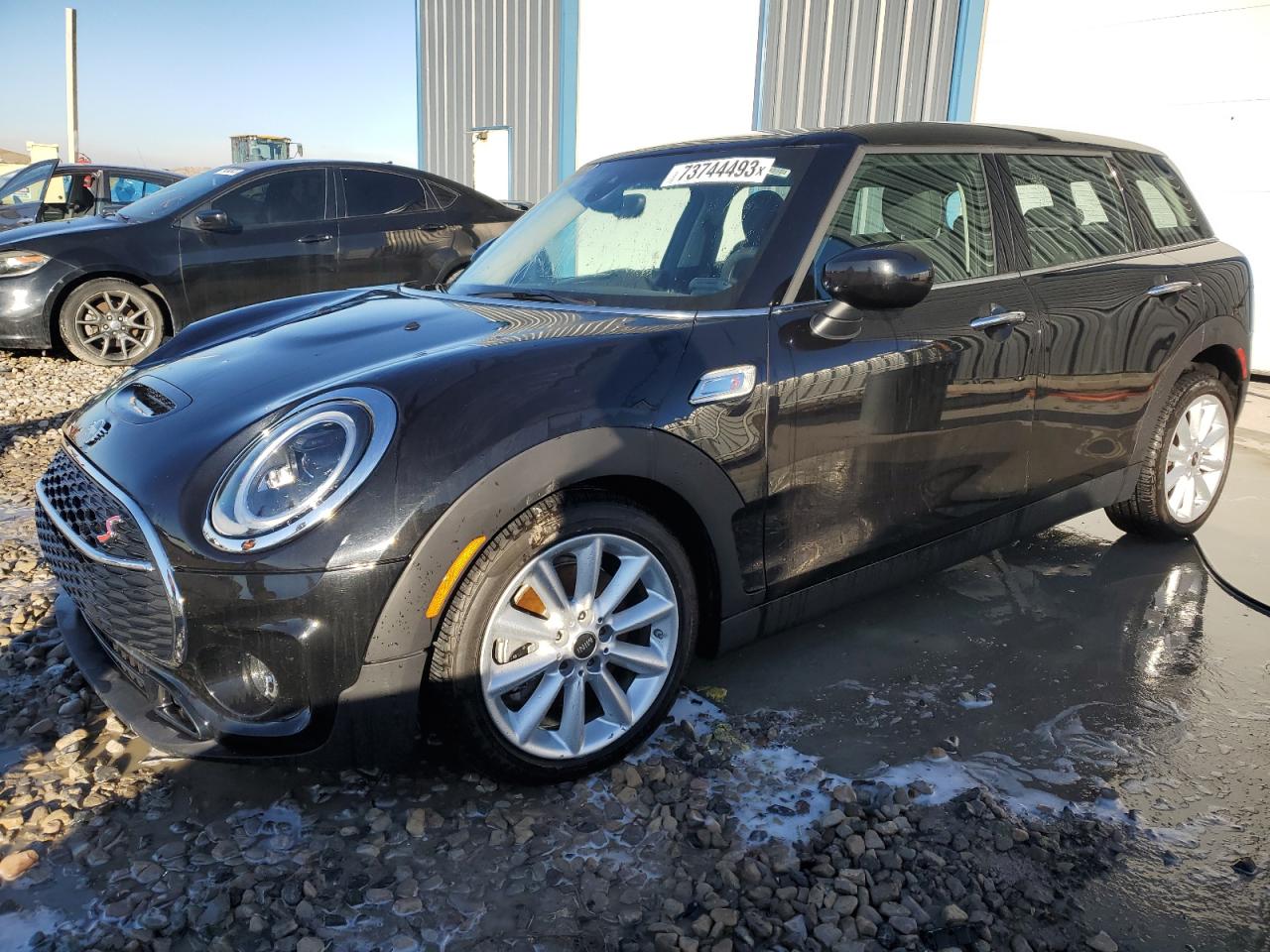 2022 Mini Cooper S Clubman vin: WMWLV7C06N2S11943