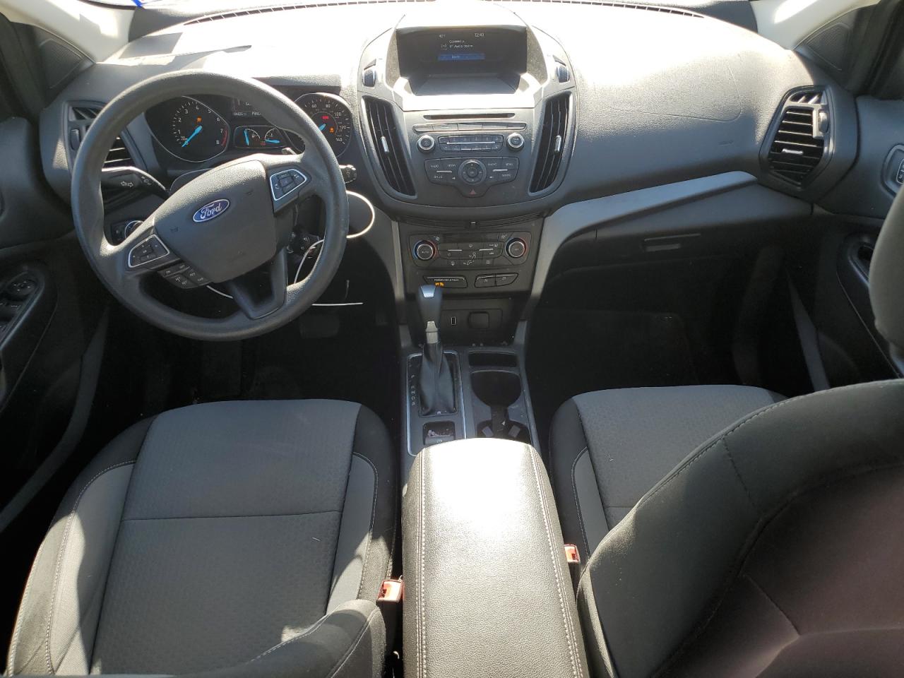 1FMCU0GD9HUA35145 FORD ESCAPE 2017