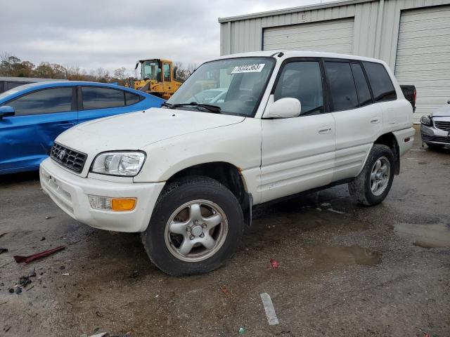 2000 Toyota RAV4 