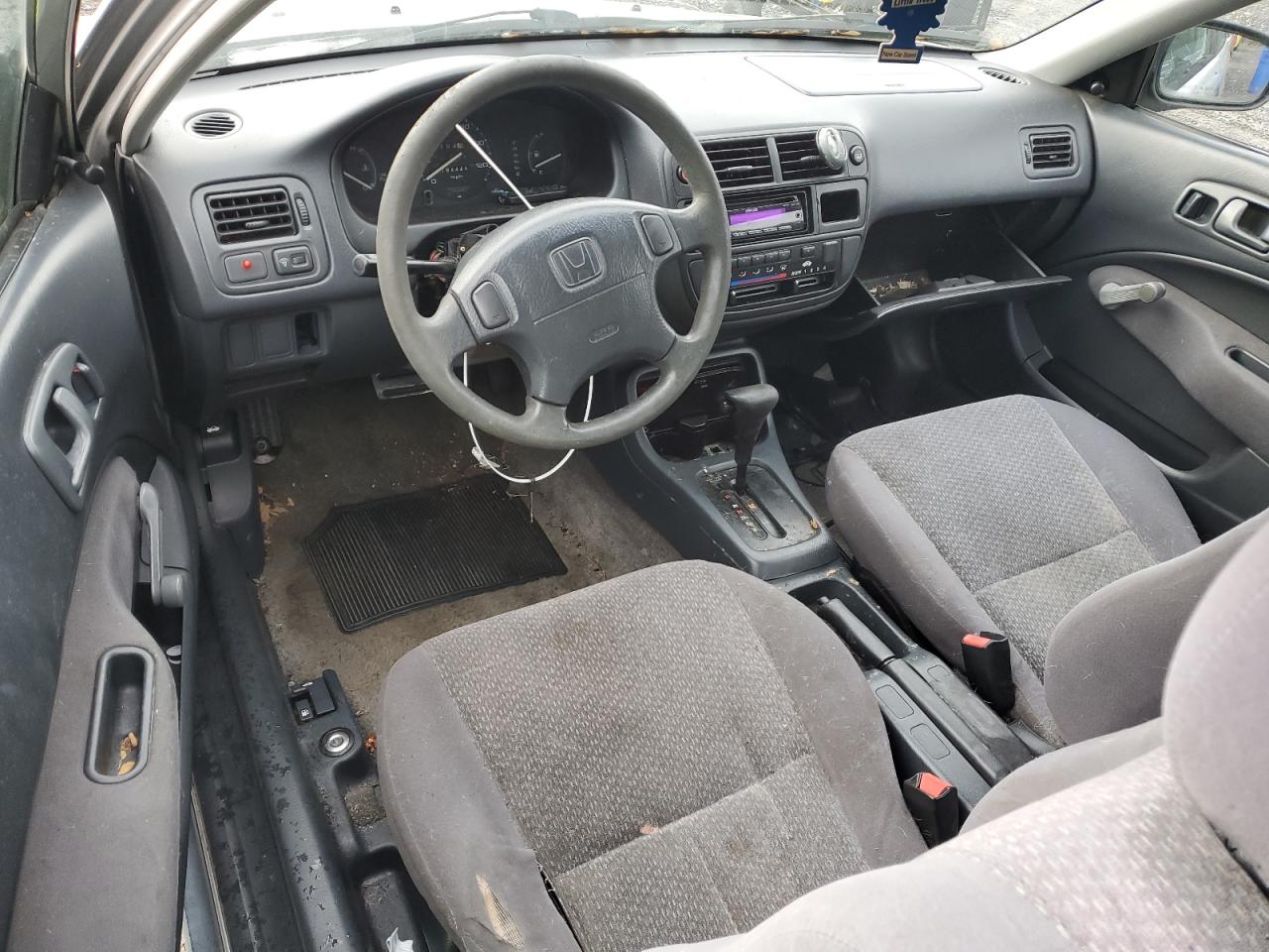 1HGEJ6226WL001263 1998 Honda Civic Dx