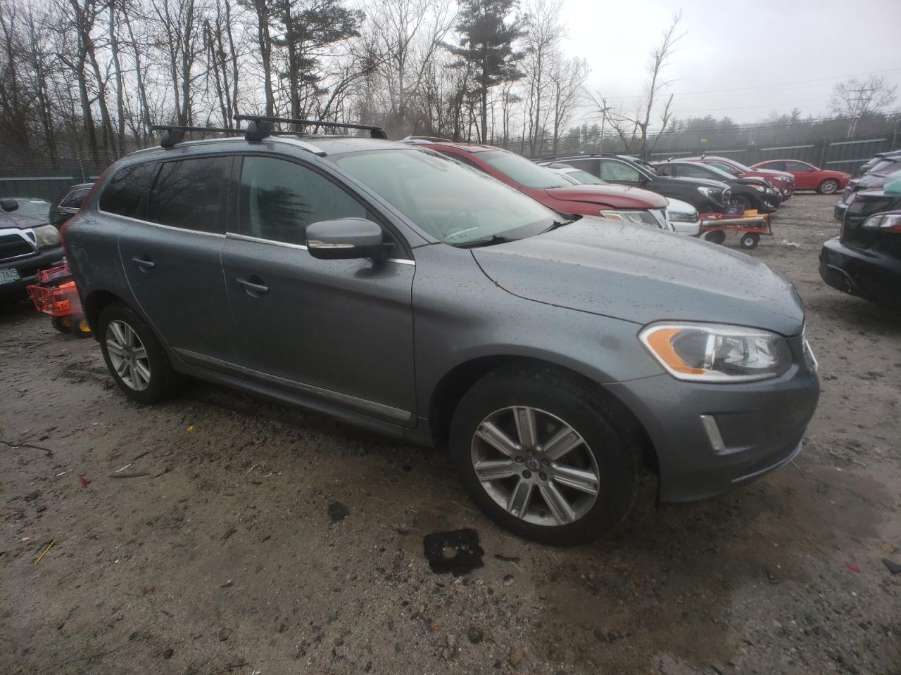 Lot #2989262726 2017 VOLVO XC60 T5 IN