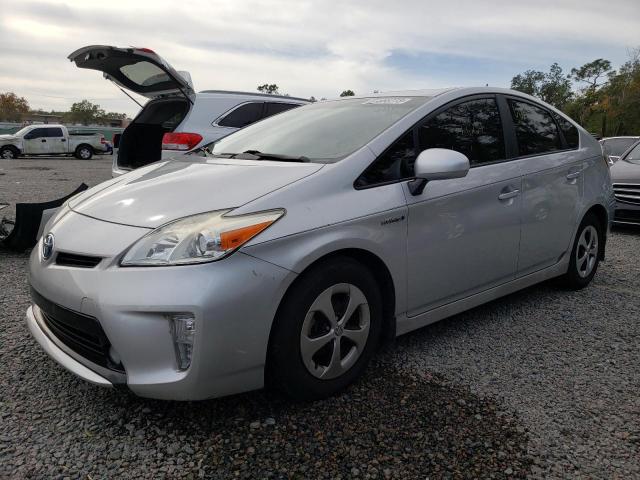 JTDKN3DU1F0438883 | 2015 Toyota prius