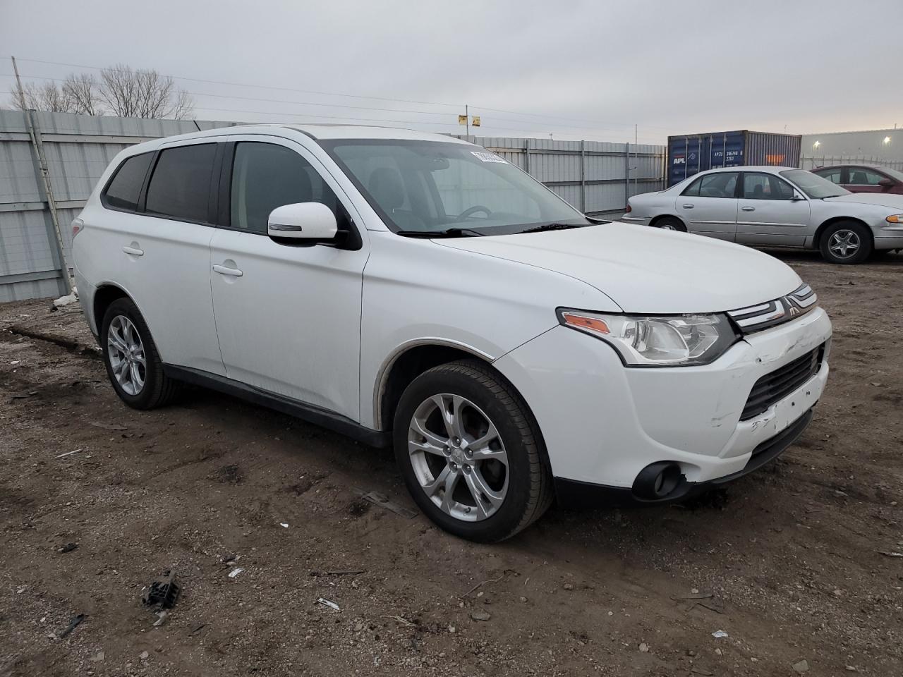 JA4AD3A38EZ005446 2014 Mitsubishi Outlander Se