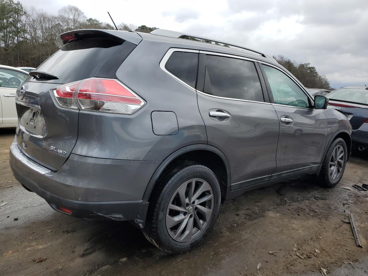 5N1AT2MVXGC885504 NISSAN ROGUE 2016