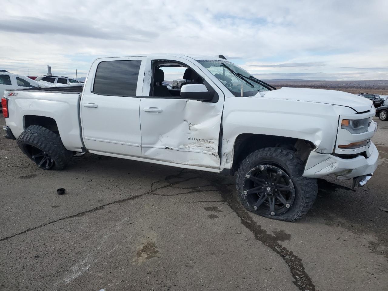 3GCUKREC5GG168449 CHEVROLET ALL Models 2016
