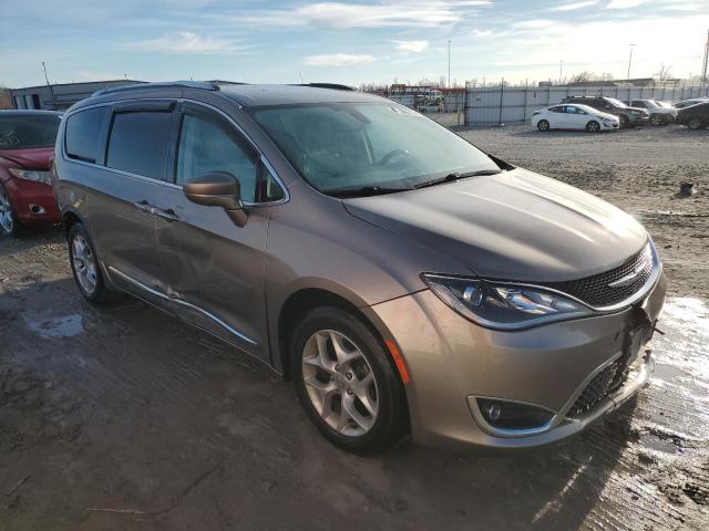 2C4RC1EG4HR676995 | 2017 CHRYSLER PACIFICA T