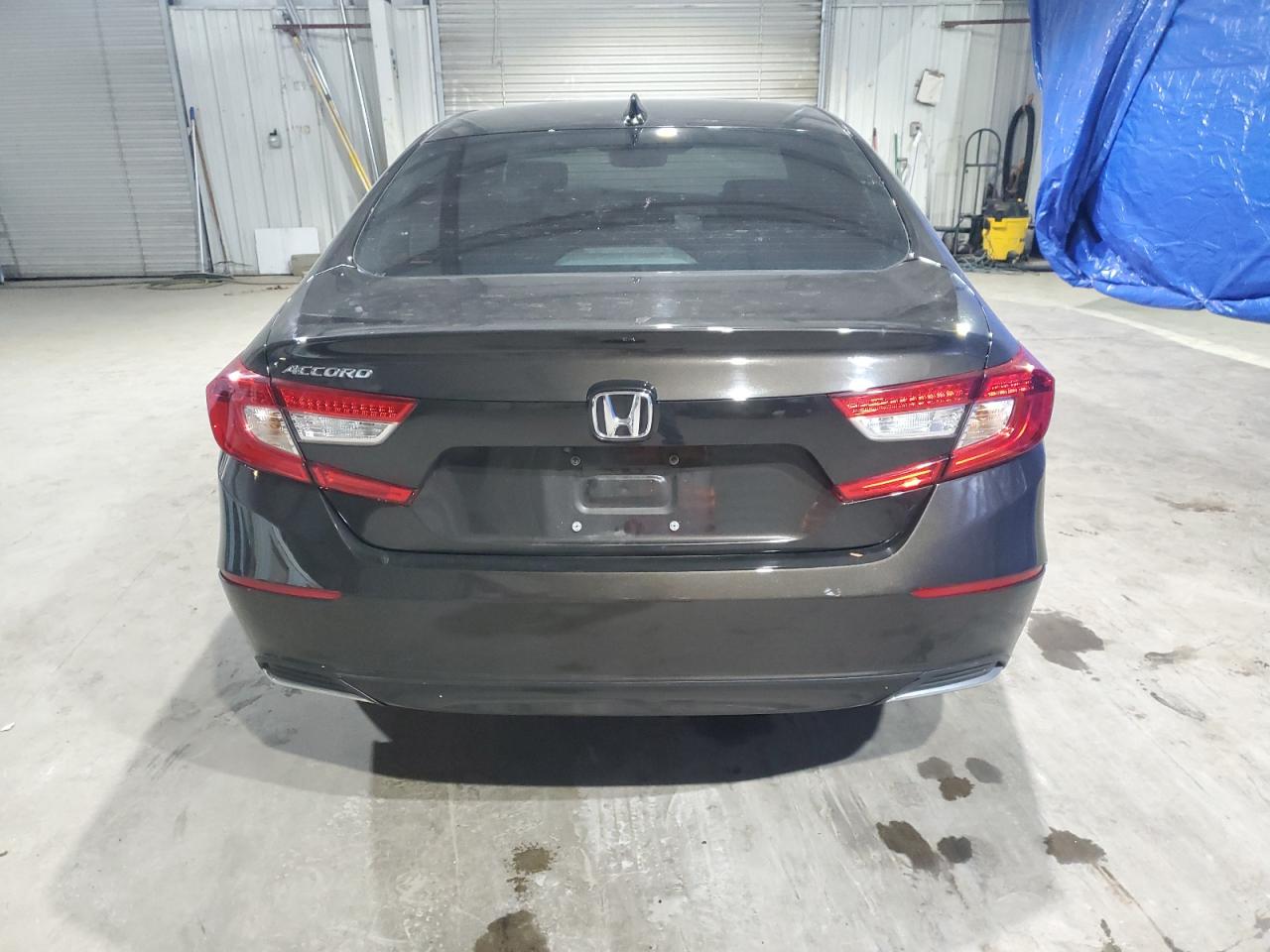 1HGCV1F6XJA033651 HONDA ACCORD 2018