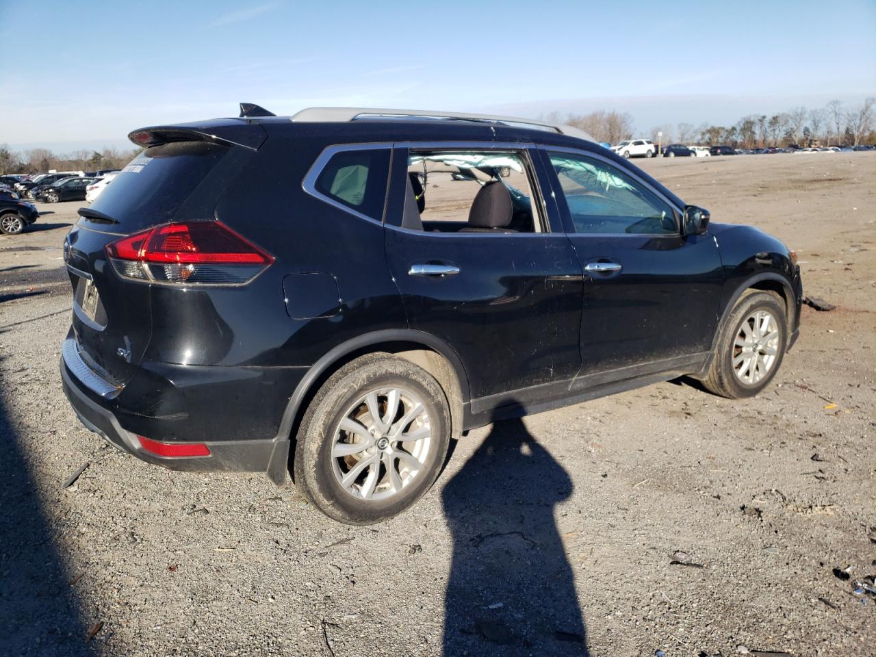 5N1AT2MT7JC785429 2018 Nissan Rogue S