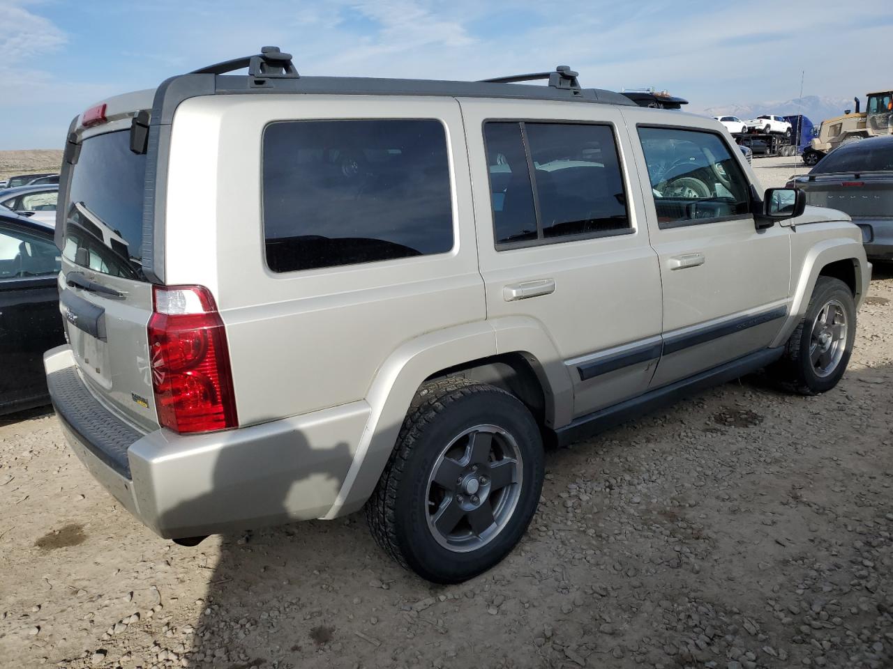 1j8hg48n48c241598 1J8HG48N48C241598 2008 Jeep Commander Sport