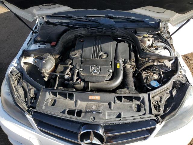 2015 MERCEDES-BENZ C250 - WDDGJ4HB0FG436295