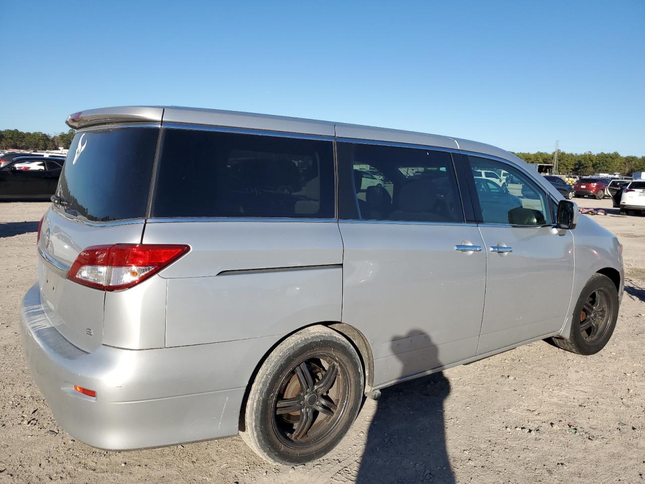 JN8AE2KP9B9001212 2011 Nissan Quest S